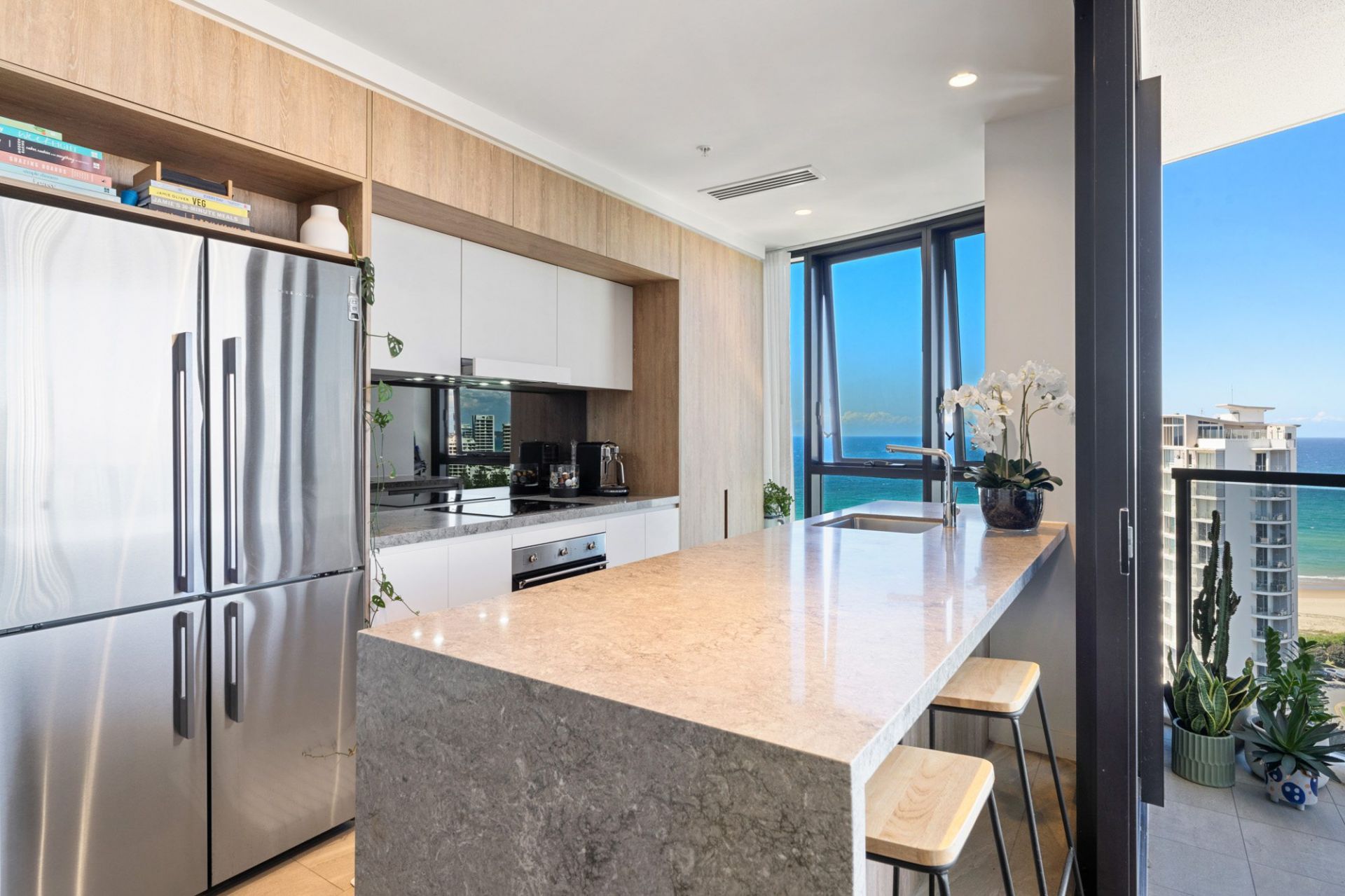 1603/10-12 First Avenue, Broadbeach - Thumbnail 8
