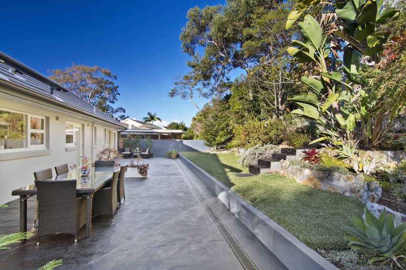 Real Estate For Sale 4 North Arm Road Middle Cove , NSW