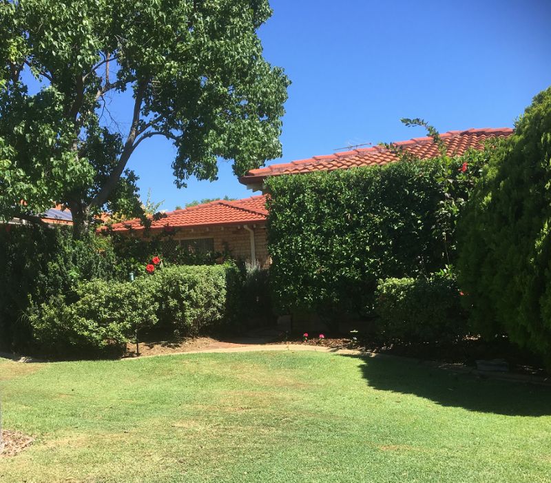 PICTURESQUE STREET FRONT HOME ON 437sqm BLOCK