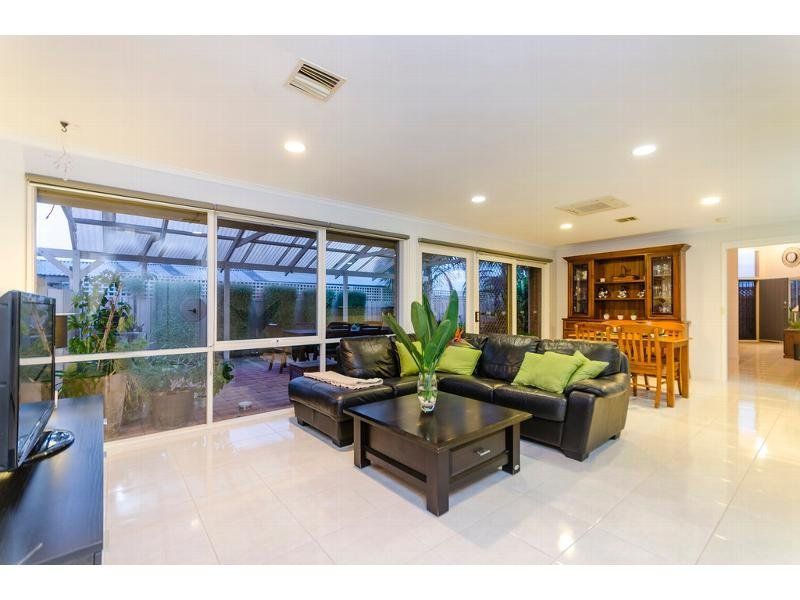 18 Sunrise Close OCEAN GROVE VIC, Ocean Grove - Thumbnail 5