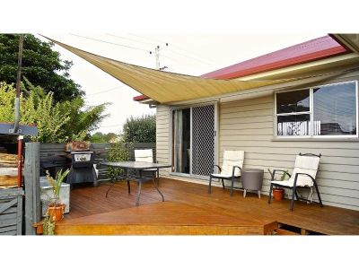 3
 
 
 
  
 
 
 1
 
 
 
  
 
 
 2
 
 
 
 
 
 
 
 98 Madden Street, DEVONPORT TAS 7310, Devonport - Thumbnail 5