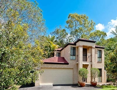  A Perfect Blend of Privacy and Space in a Prime Samford Location Mins to the Village!
