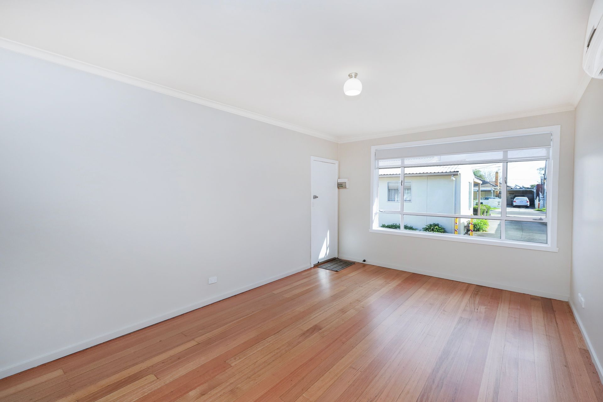1/89 Truman Street South Kingsville VIC, South Kingsville - Thumbnail 4