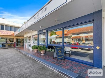 HIGHLY EXPOSED RACECOURSE ROAD OFFICE OR RETAIL SPACE