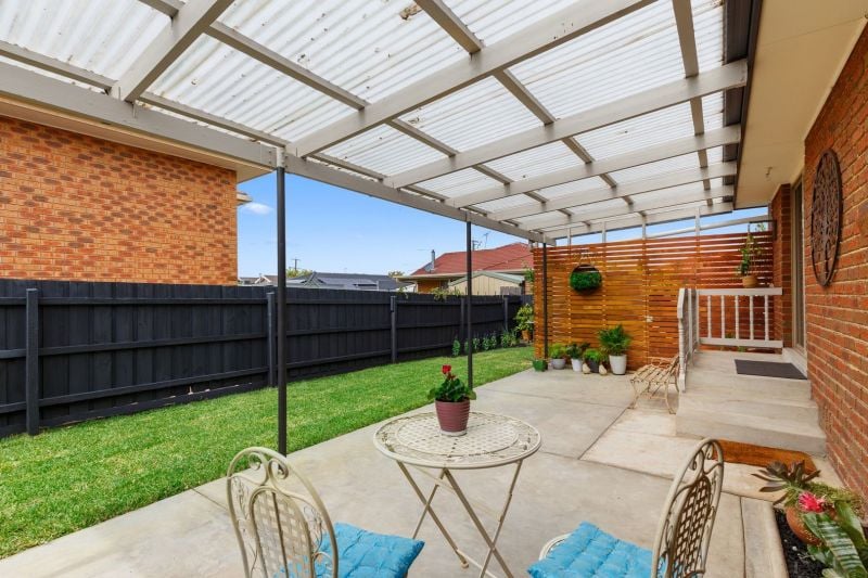 43 Grand Parade, Epping
