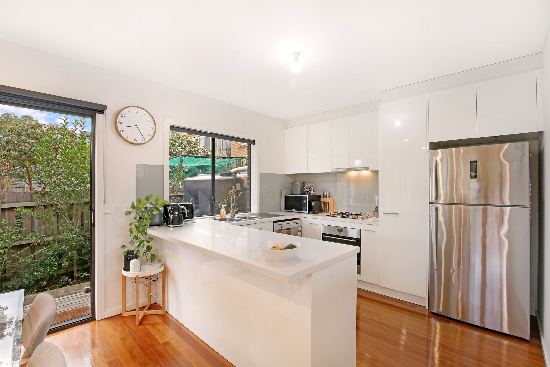**Modern & Contemporary Living**