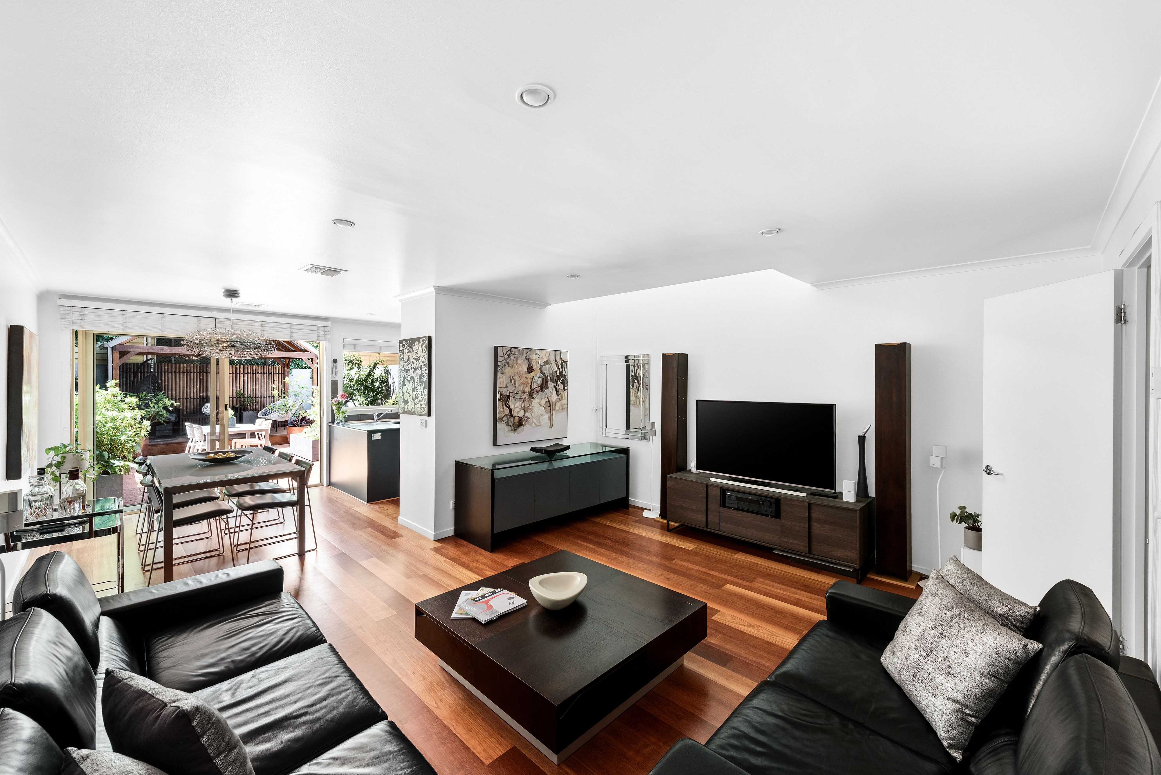 207 Stockmans Way Kensington VIC, Kensington - Thumbnail 3