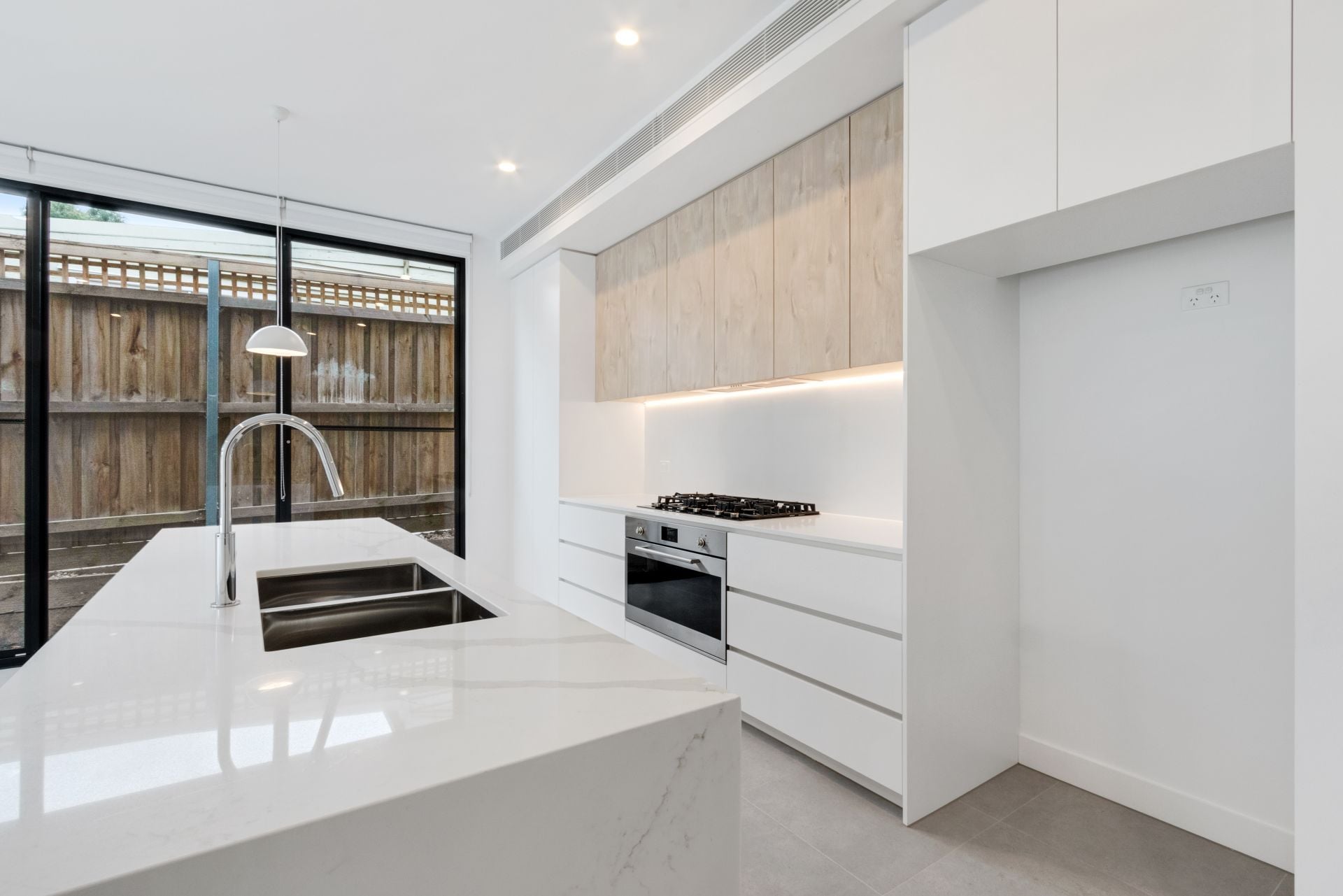 Modern Living on a Grand Scale!
