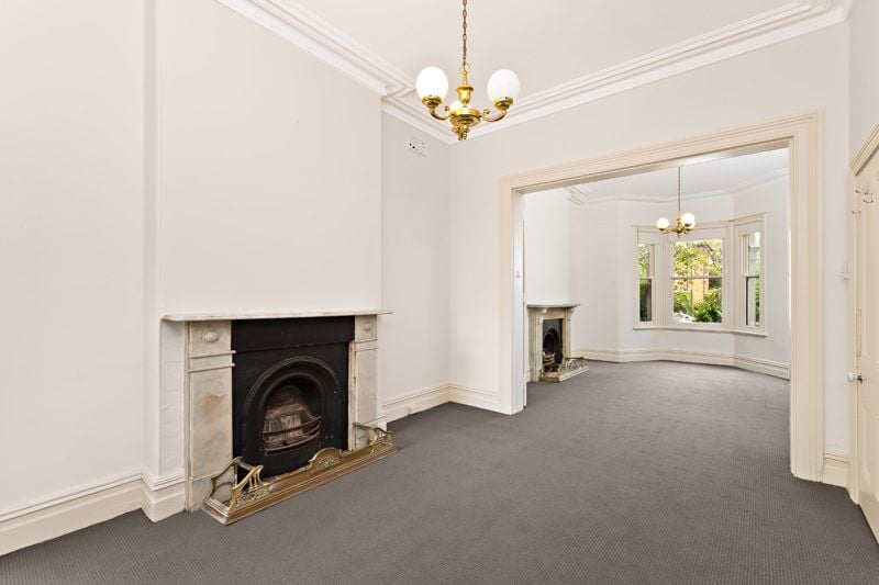 SOLD - Freestanding Three-Level Residence in a Privileged Position