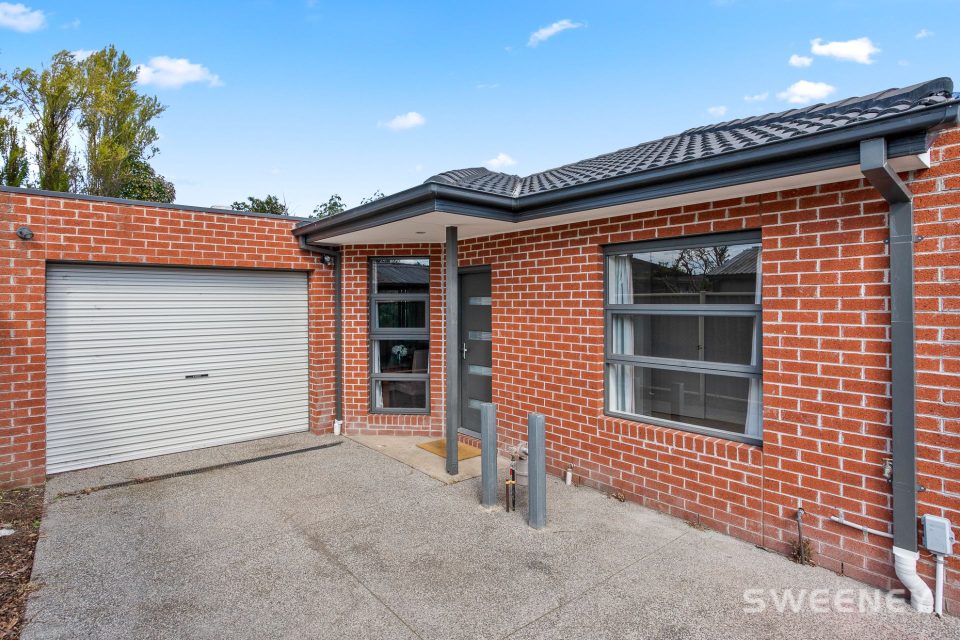 2/39 Kiora Street, Altona Meadows - Thumbnail 2