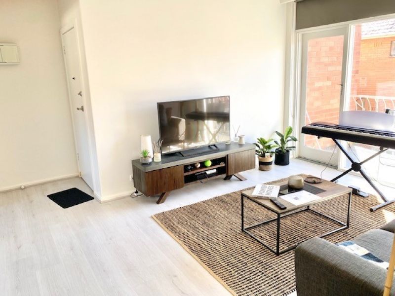 10/17 Gordon Street, Footscray - Thumbnail 6