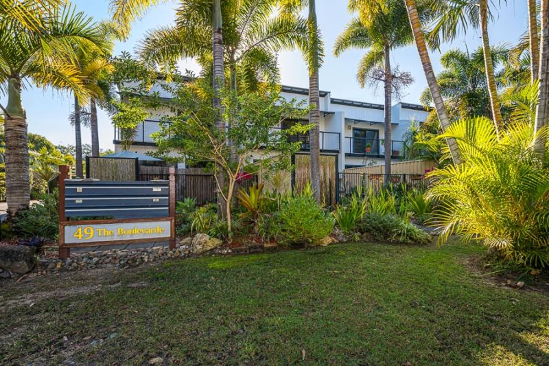 2/49 The Boulevard, Bongaree Knobel and Davis North