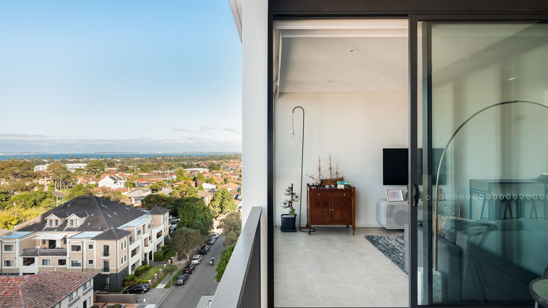 702/3 Blake Street, Kogarah NSW, Kogarah - Thumbnail 5