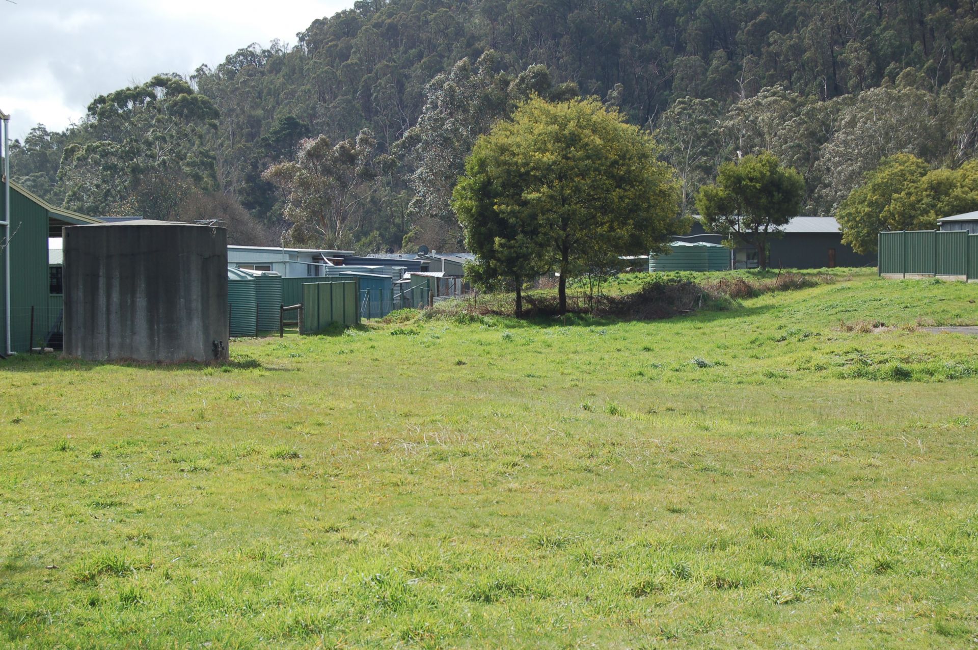 Real Estate For Sale 14 Riverside Crescent Flowerdale , VIC