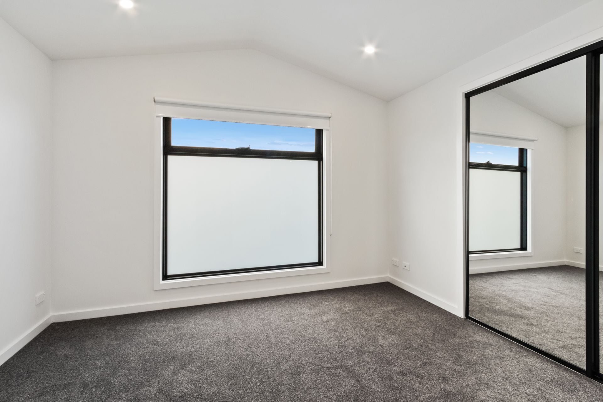 ARCHITECTURALLY DESIGNED RESIDENCES