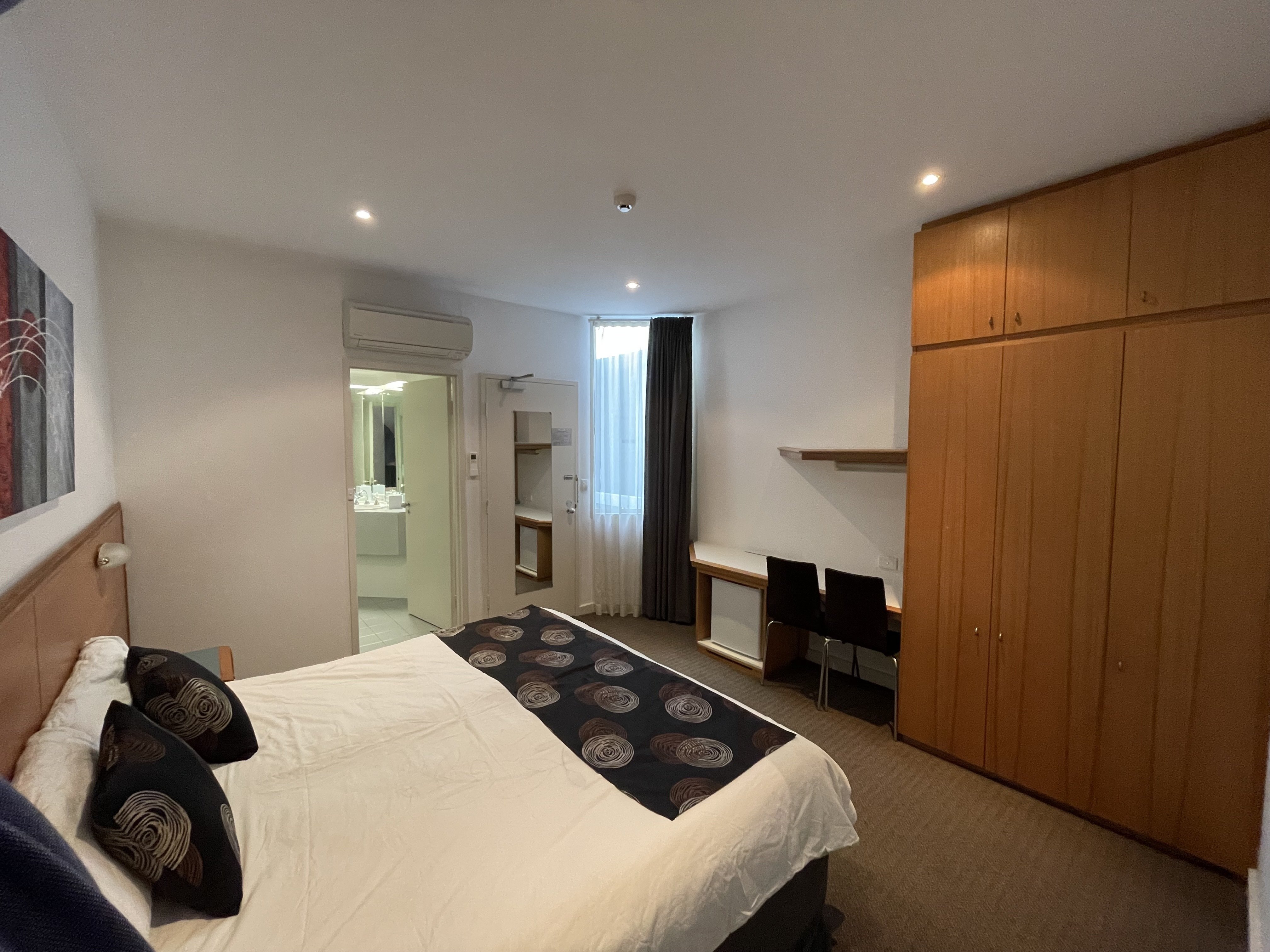 25/247 -251 Gouger Street  Adelaide 5000