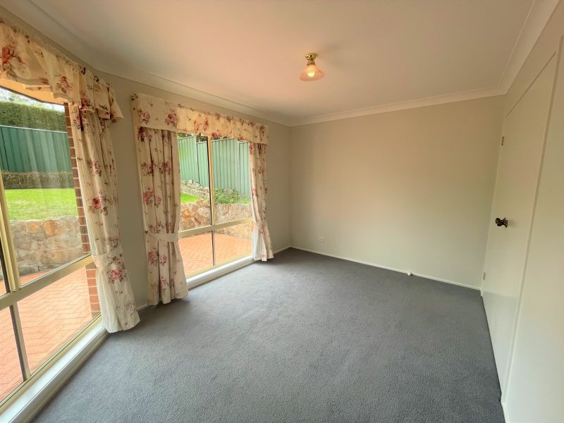 76 Roberts Parade, Hawkesbury Heights Chapman Real Estate