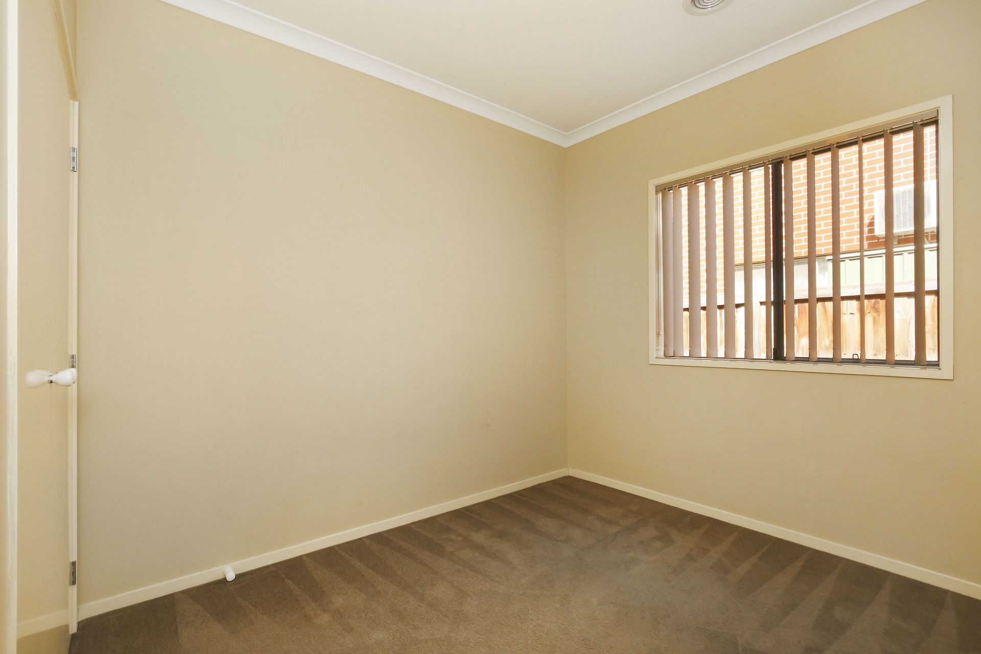 IDEALLY LOCATED FAMILY HOME!