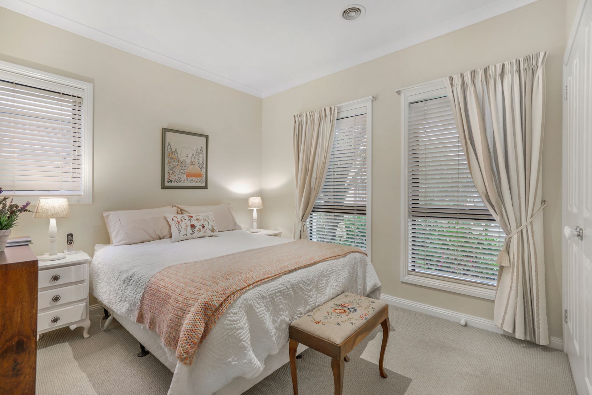 15 Taunton Place, Lake Gardens Ballarat Real Estate Pty Ltd