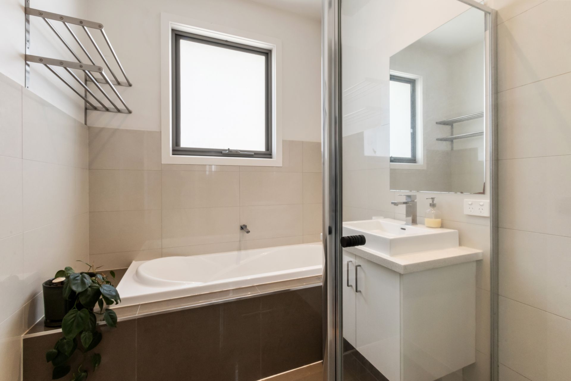Executive Residence in Ideal Locale
