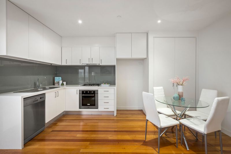 301/365A Hawthorn Road, Caulfield South - Thumbnail 4
