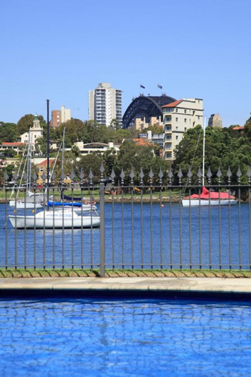 2/17 Lower Road, Neutral Bay Executive Style Property