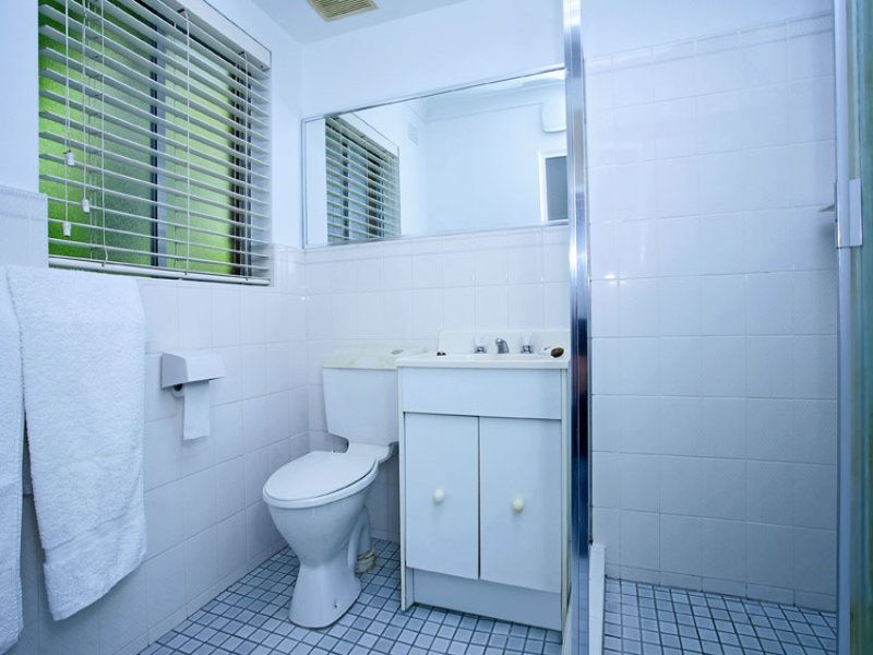 2/13 Harriette Street NEUTRAL BAY NSW, Bay - Thumbnail 5