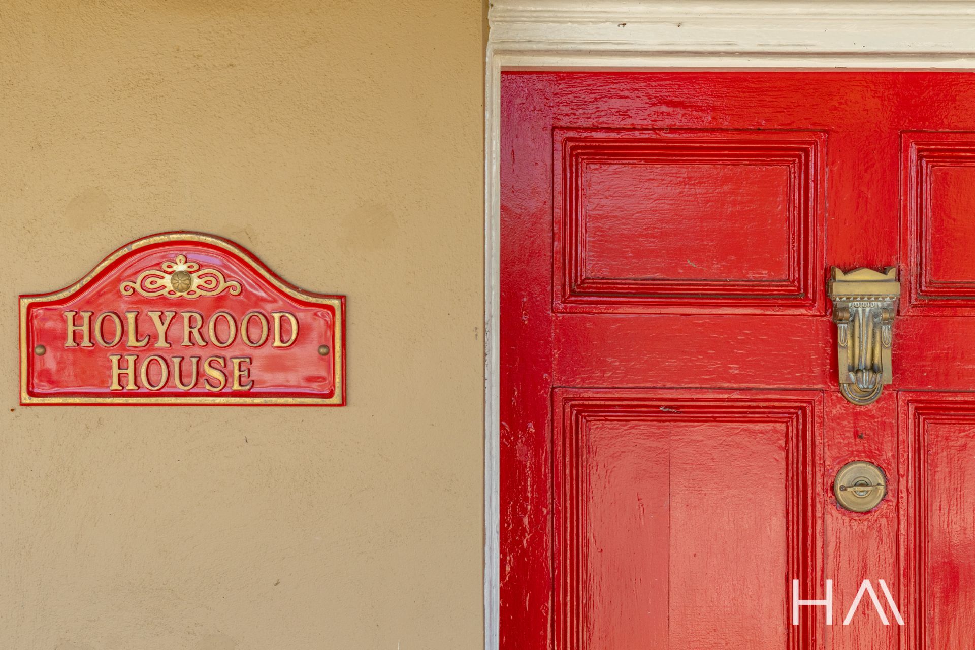 40 High Street Oatlands, Oatlands - Thumbnail 2