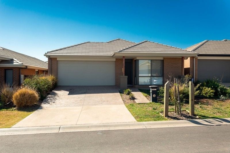 Gledswood Hills 13 Monash Avenue