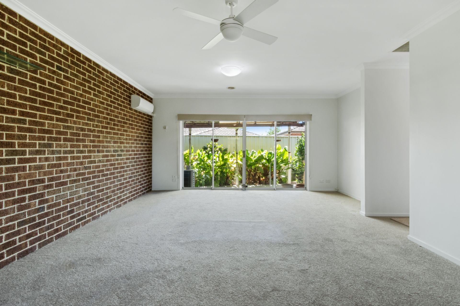 Beautiful 2 Bedroom Unit for Rent in Reservoir!