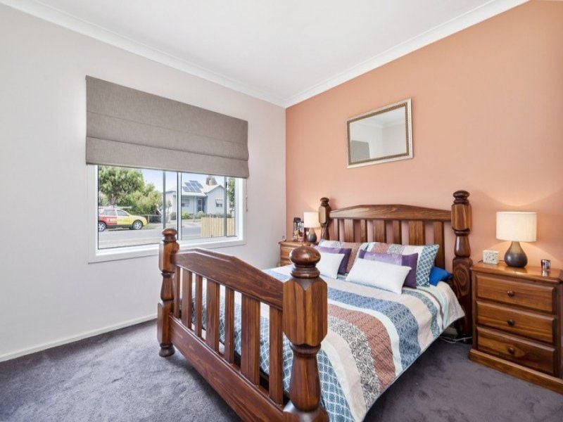 83 Hart Street COLAC VIC, Colac - Thumbnail 6