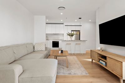 Monterey 11/143 The Grand Parade