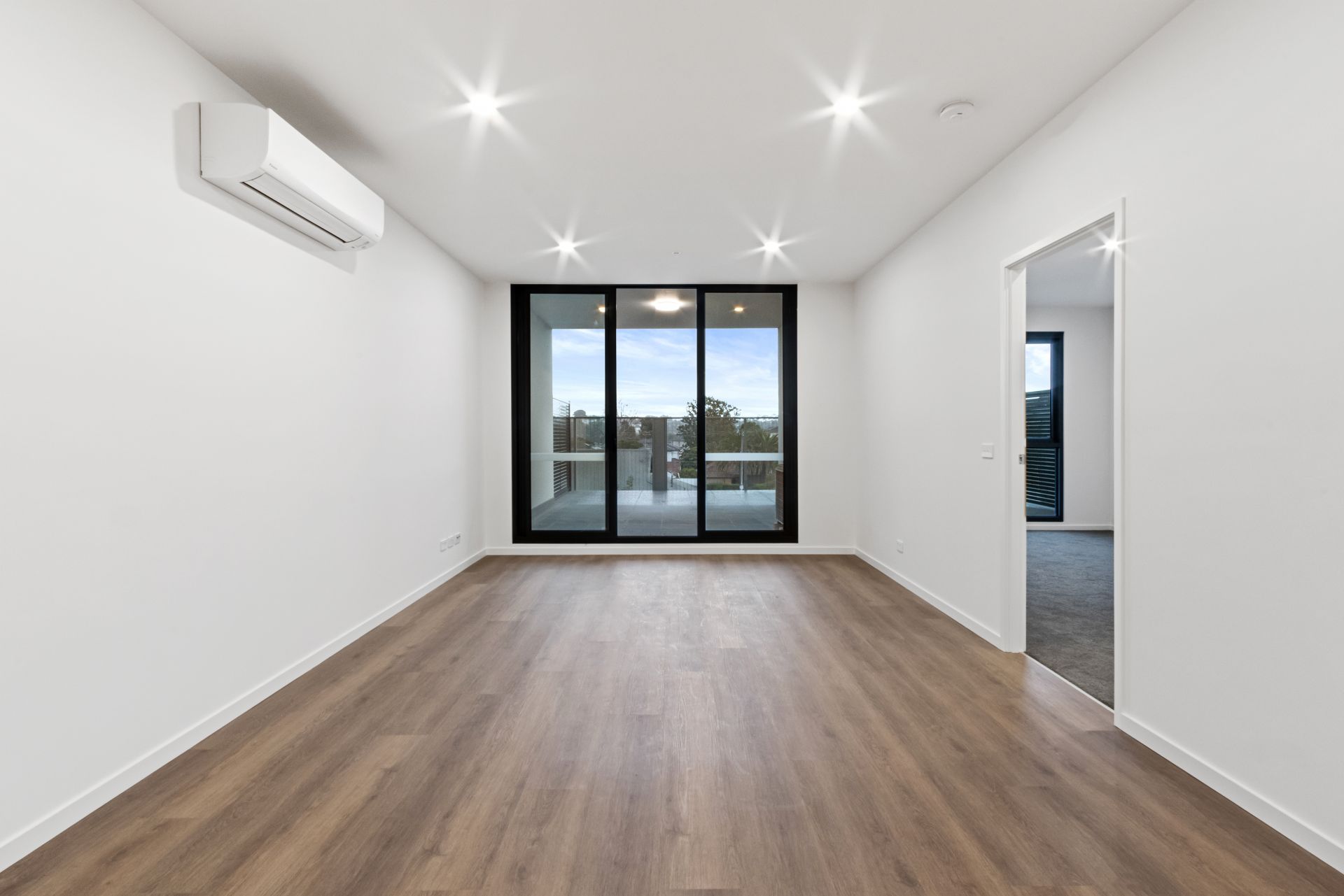 Brand New Apartment in Premium Locale