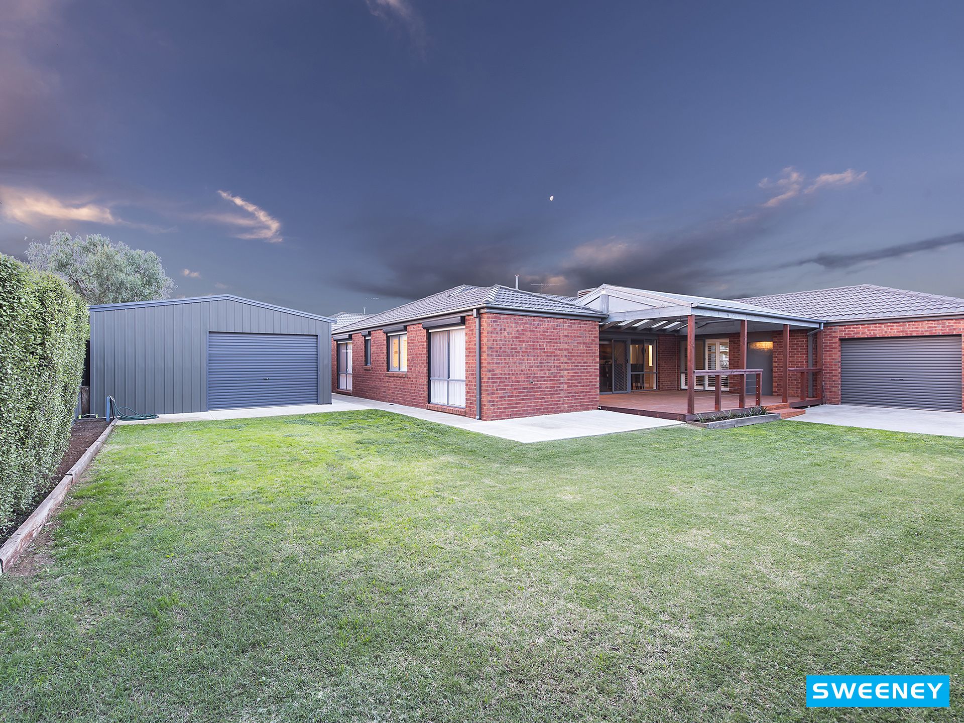 31 Klippel Way, Caroline Springs - Thumbnail 5