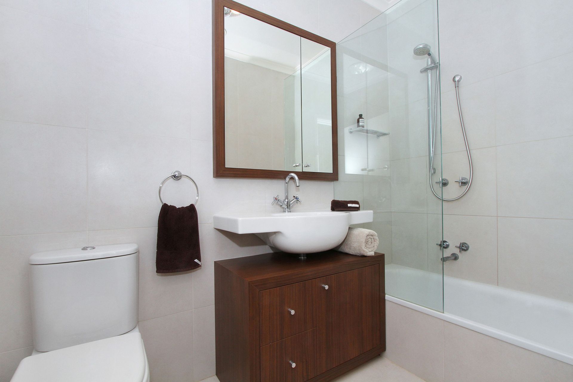 Private and stylish modern living!