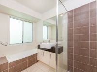 11 Vernon Street Nambour QLD, Nambour - Thumbnail 6