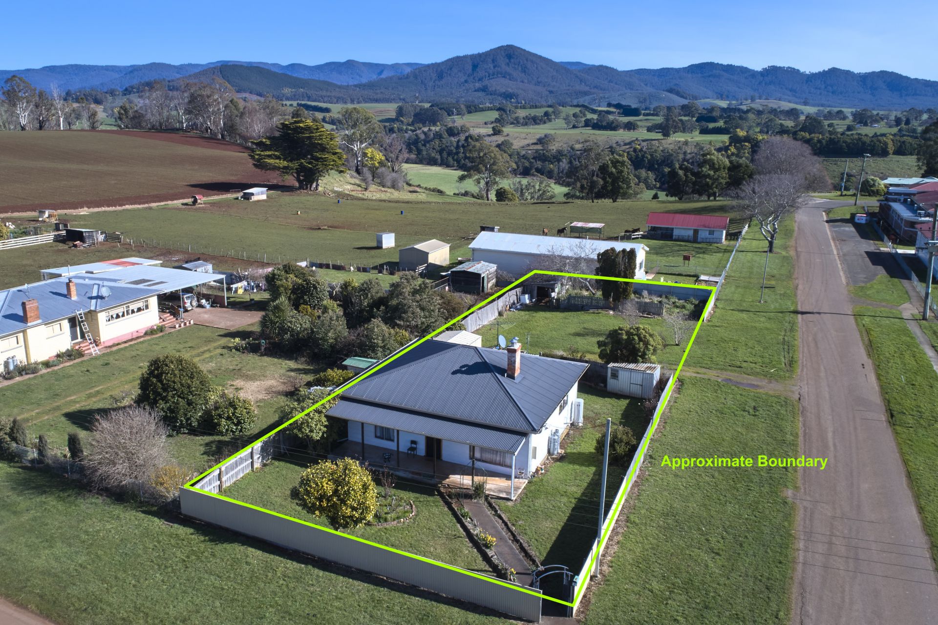 8 Fry Street RINGAROOMA, Ringarooma - Thumbnail 3