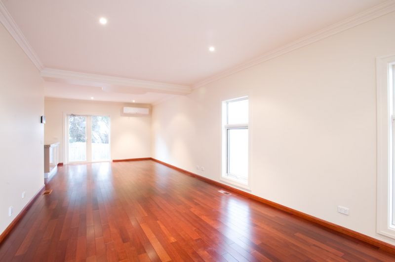 2/15 Ross Street, Bacchus Marsh - Thumbnail 4