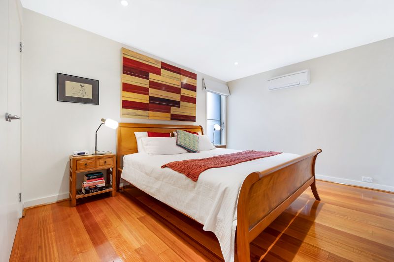 4/25 Crimea Street, St Kilda