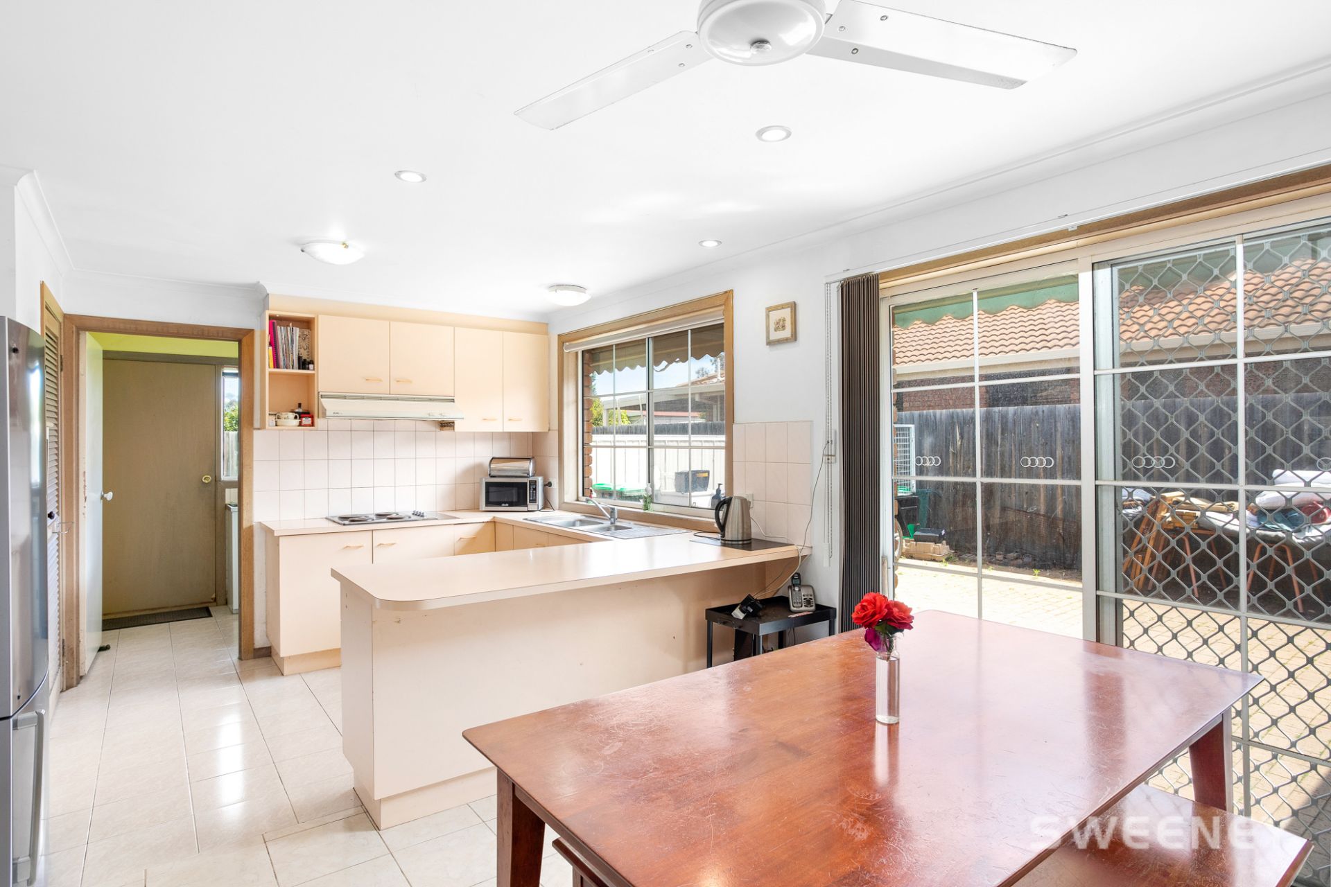 10 Valente Street, Altona Meadows - Thumbnail 3
