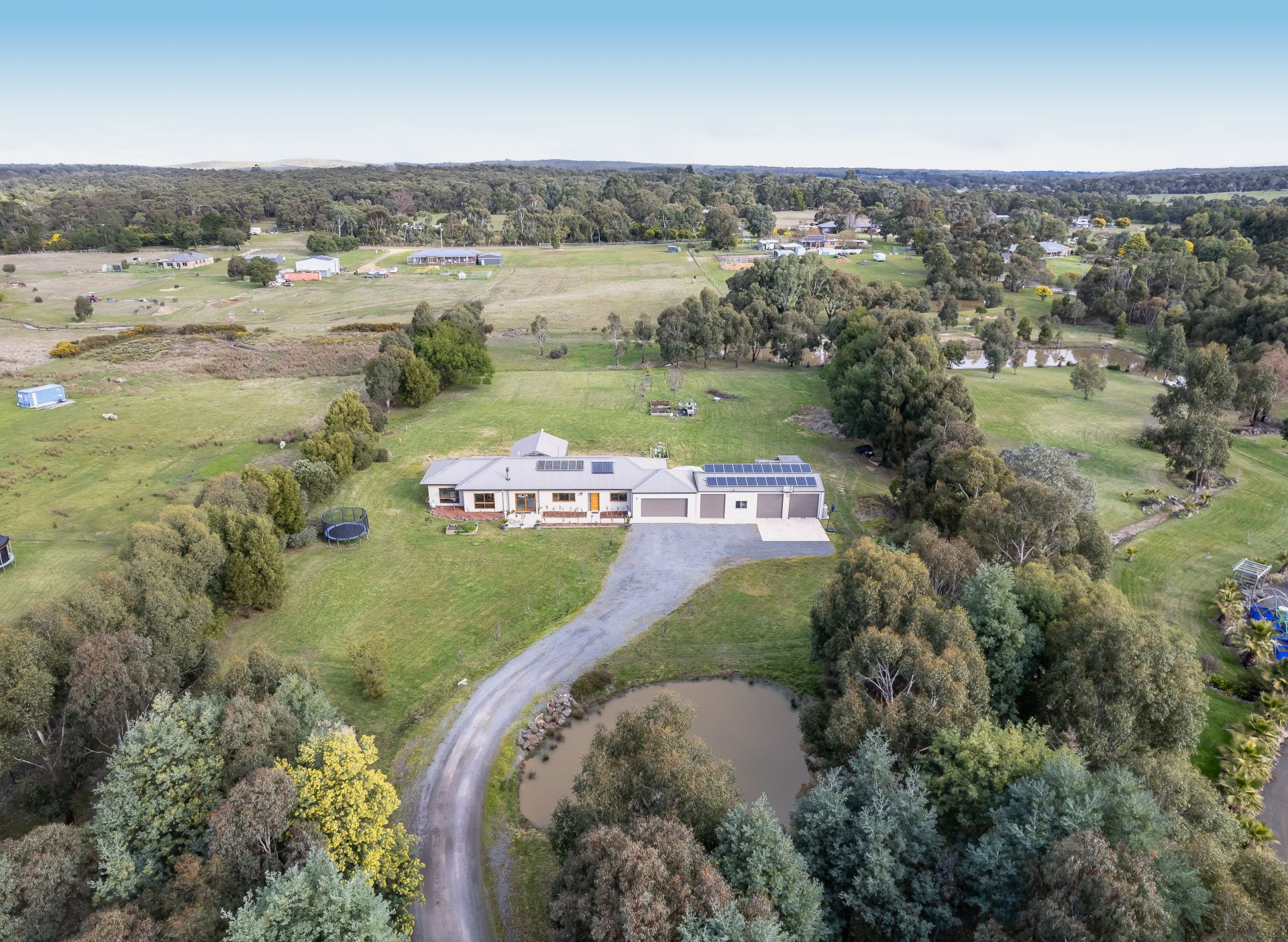 74 Taemore  Close, Haddon, Haddon - Thumbnail 3