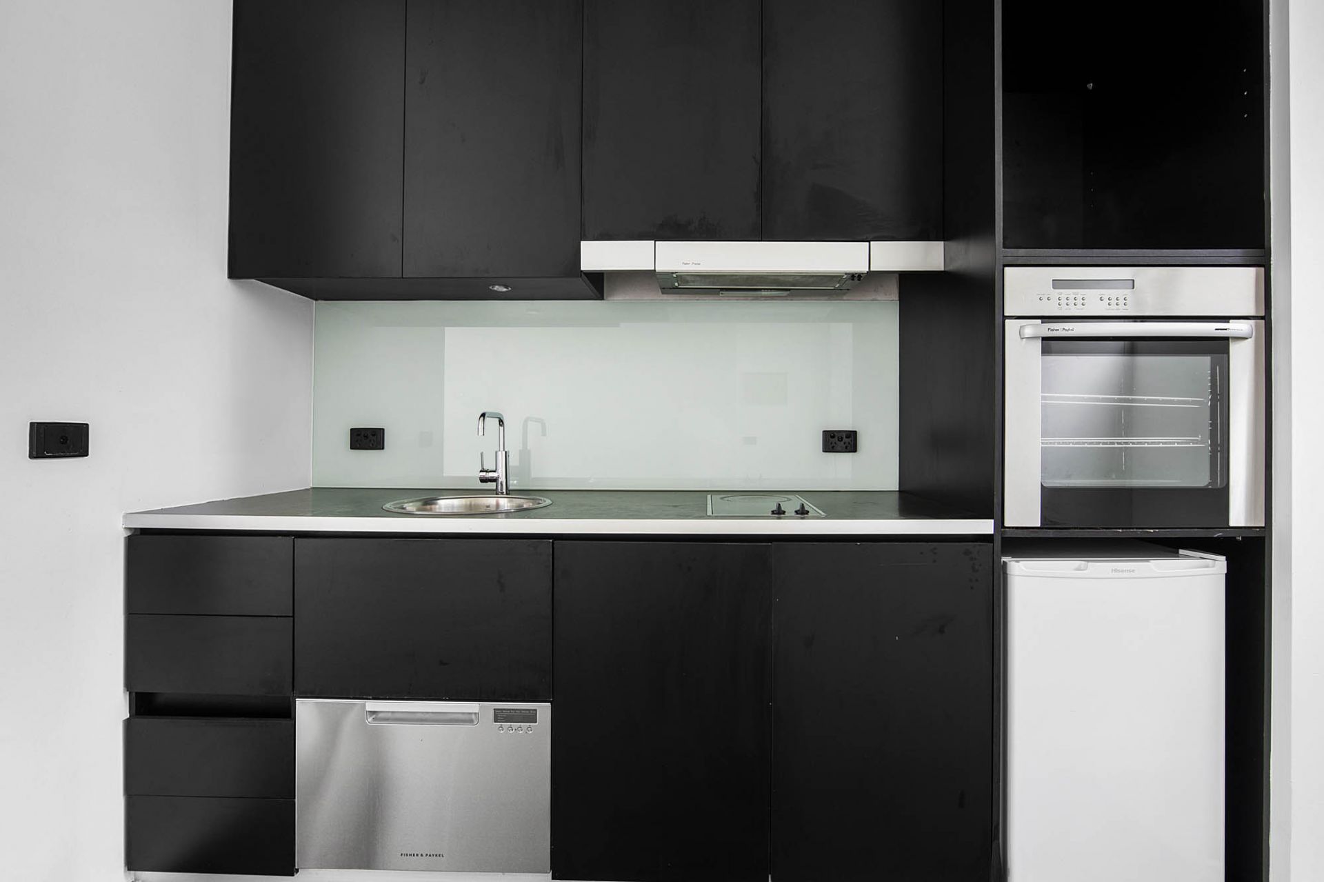 15/186 Barkly Street, St Kilda - Thumbnail 5