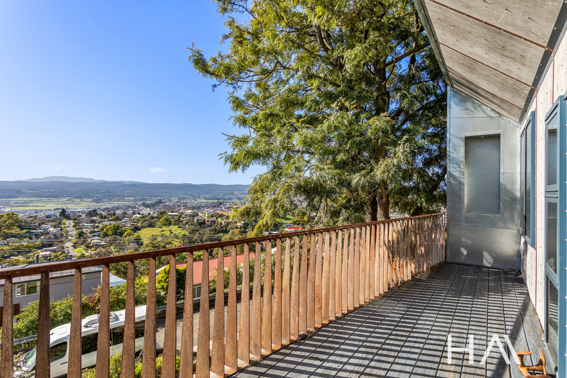 1/3 Denison Grove West Launceston, West Launceston - Thumbnail 8