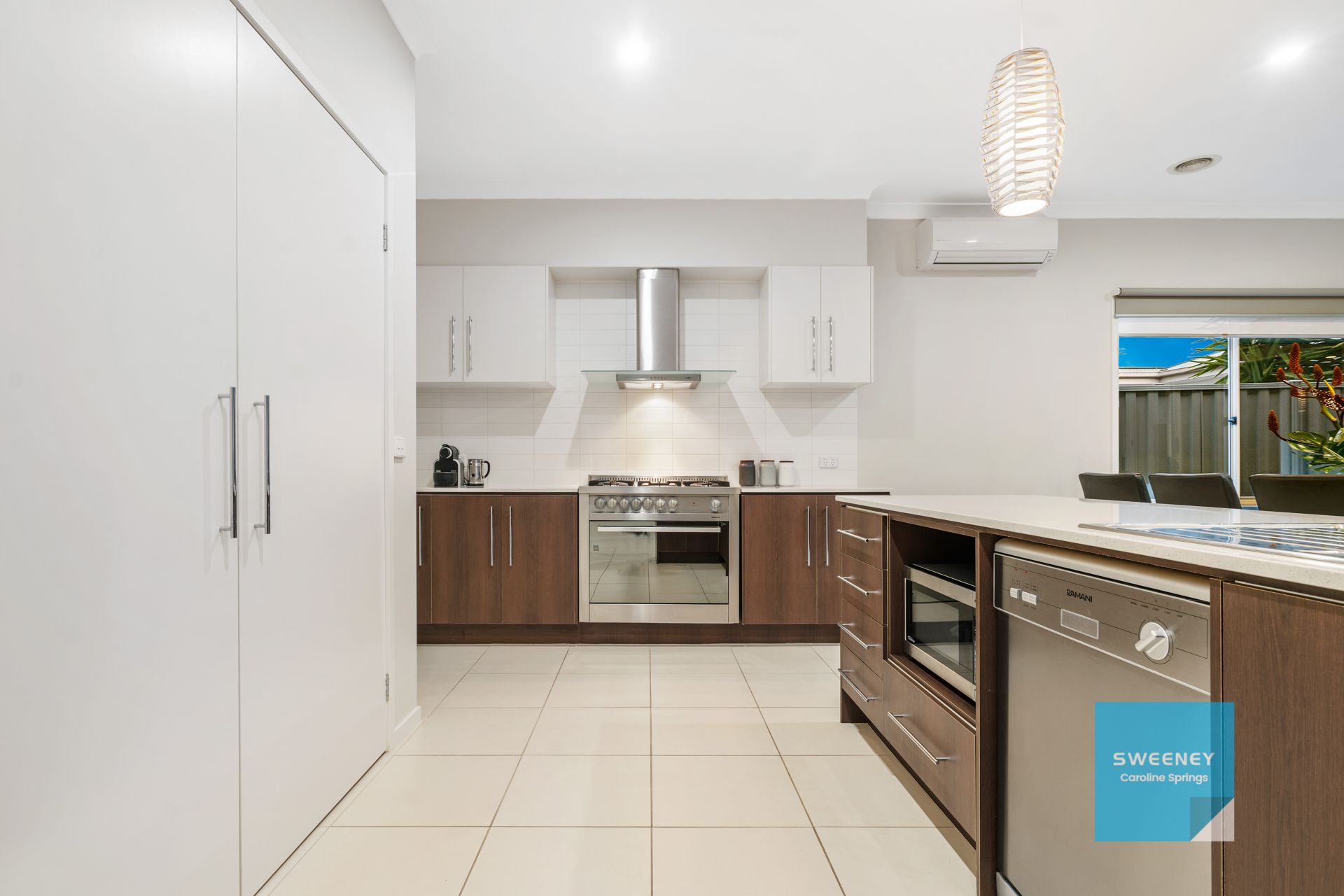 6 Scotsburn Place, Caroline Springs - Thumbnail 5