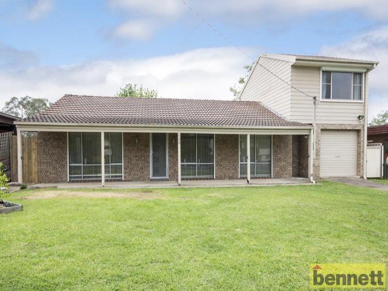 135 Golden Valley Drive, Glossodia - Thumbnail 2
