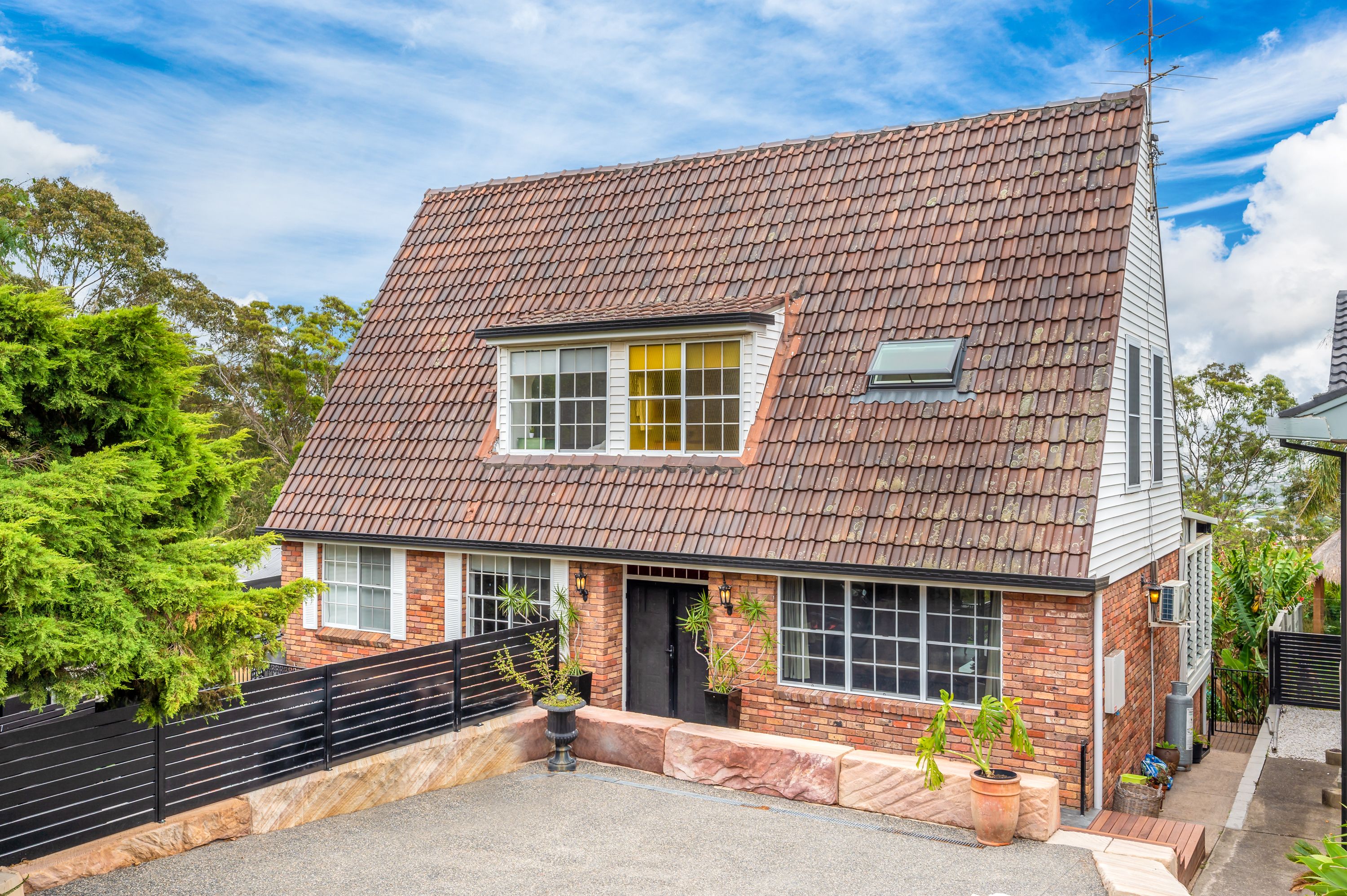 Real Estate For Sale 40 Rembrandt Drive Merewether Heights , NSW