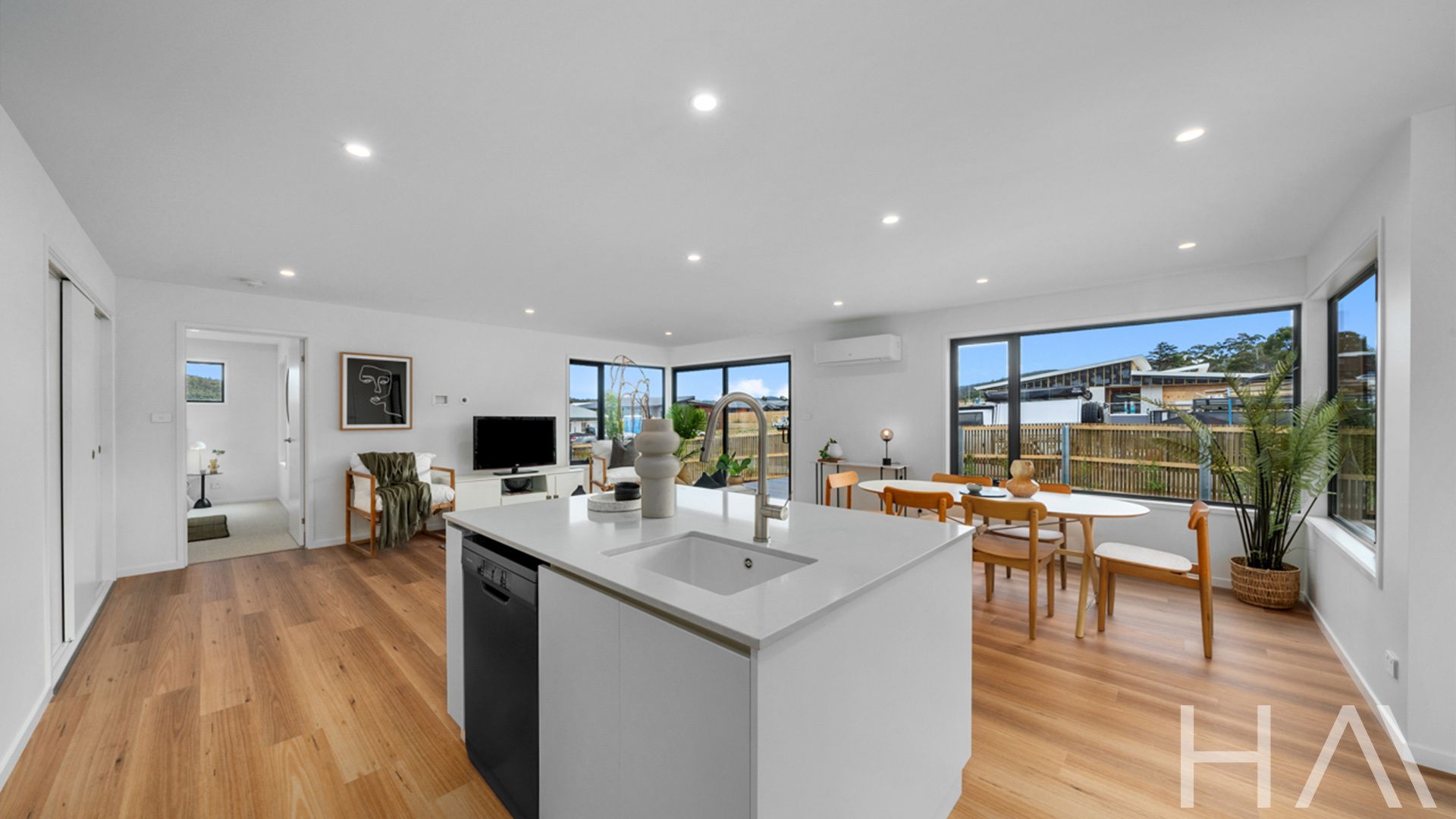 1/4 Highgrove Road Rokeby, Rokeby - Thumbnail 6