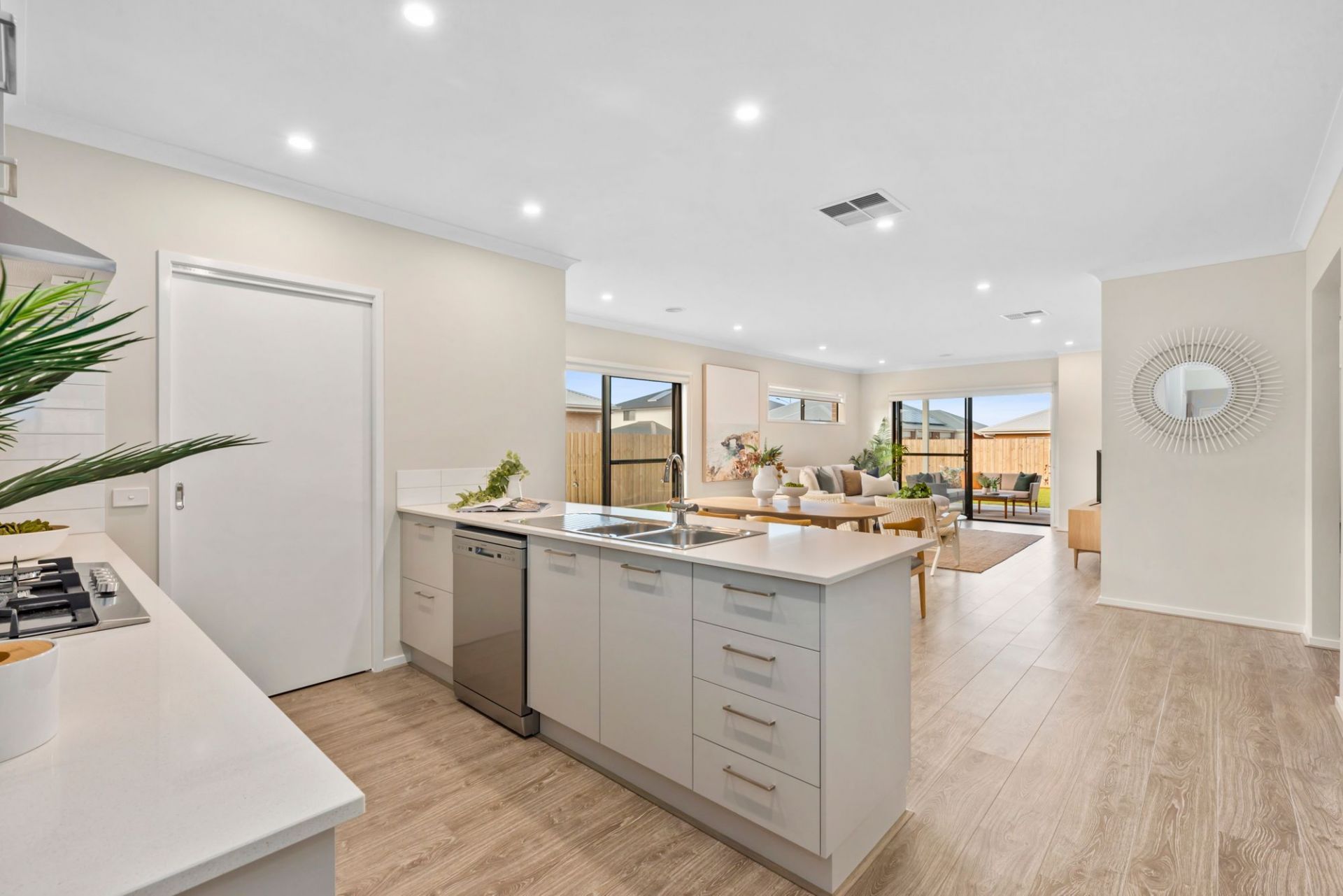 10 Bucra Street Ocean Grove VIC, Ocean Grove - Thumbnail 6