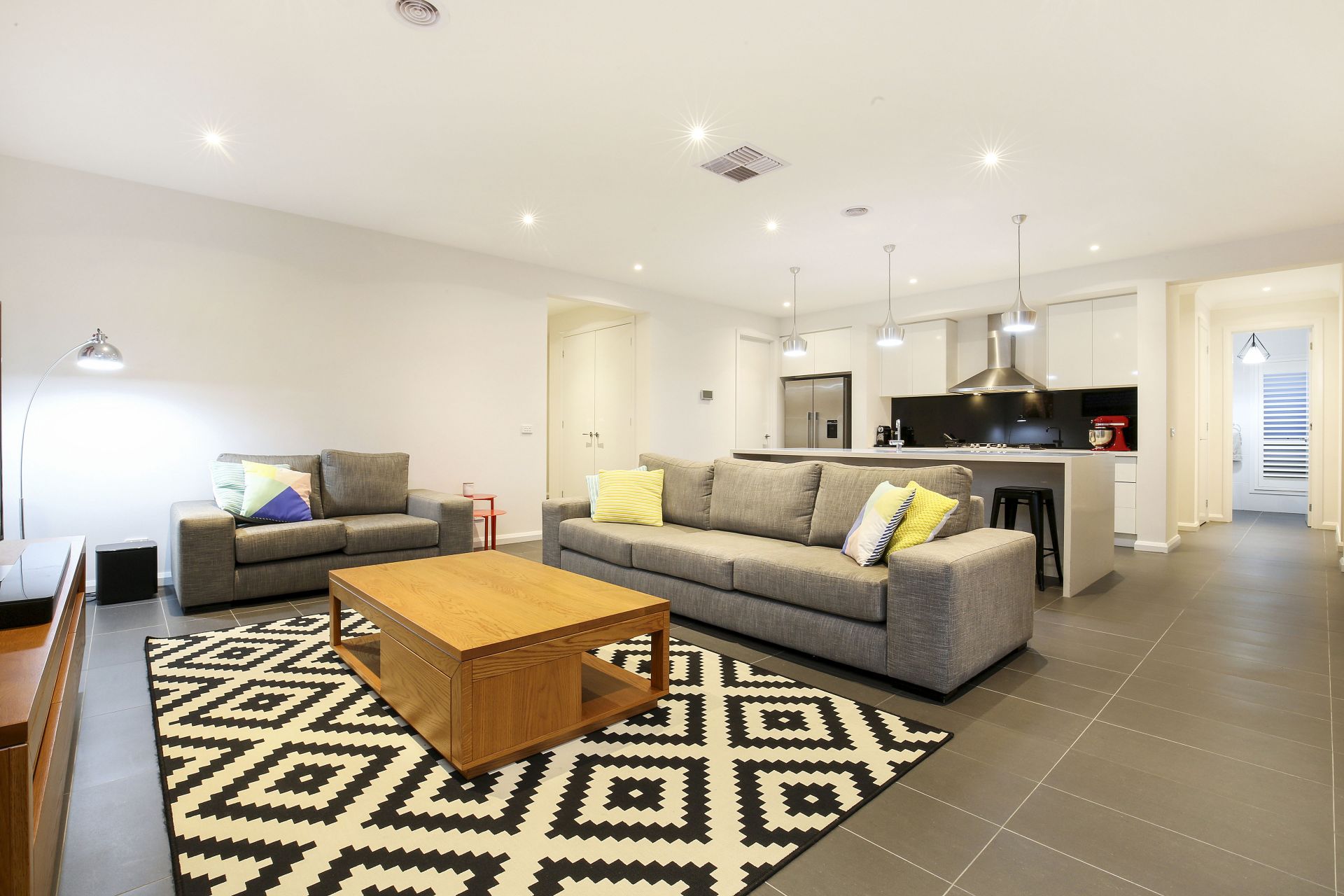 Four Bedrooms + Study In Aston Estate!