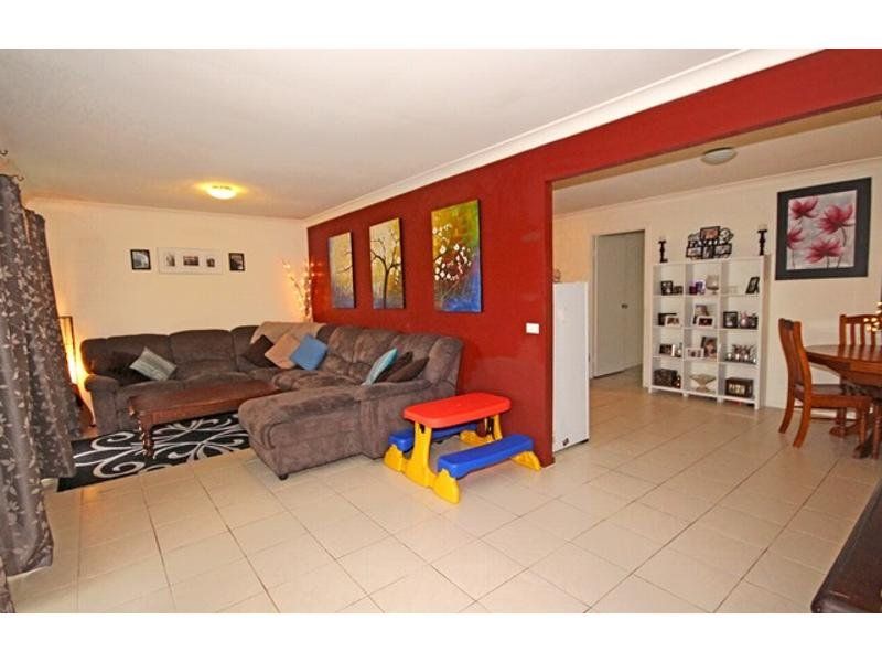 1 Wetherill Crescent, Bligh Park - Thumbnail 3
